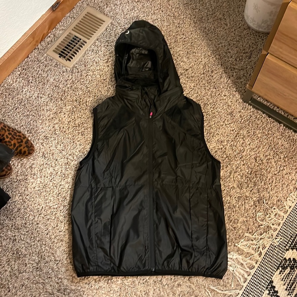 Zyia Active Hooded Vest